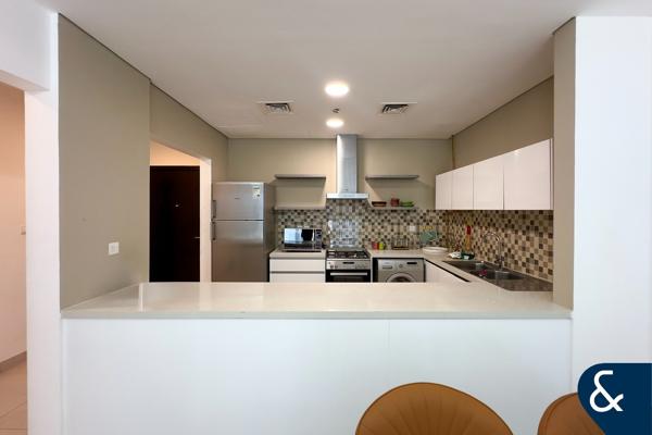 Pool View | Vacant | Large Size